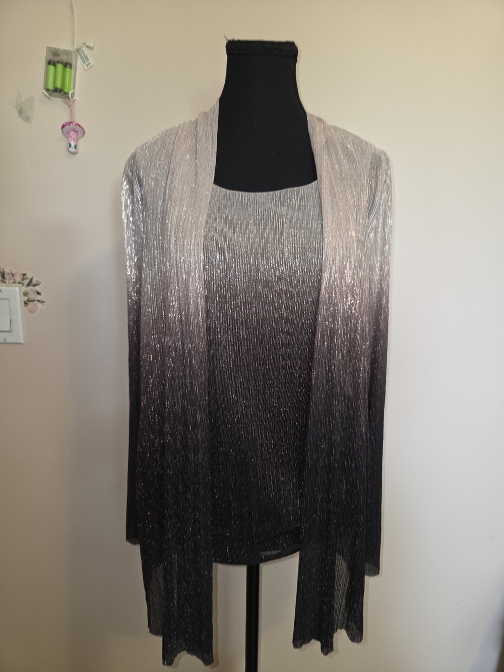LAURA Ombre Sheer Cardigan Size Small